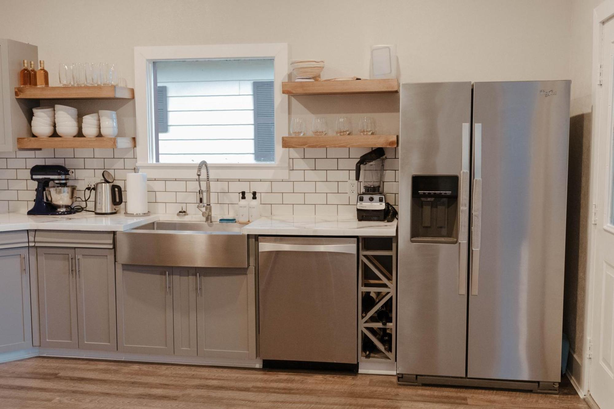 Central Tacoma Triplex Экстерьер фото